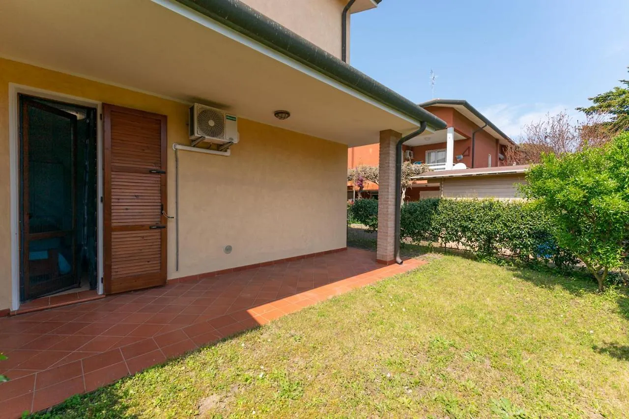 Villa Verga Abitazione Al Piano Terra Con Giardino Llido Degli Estensi Holiday home