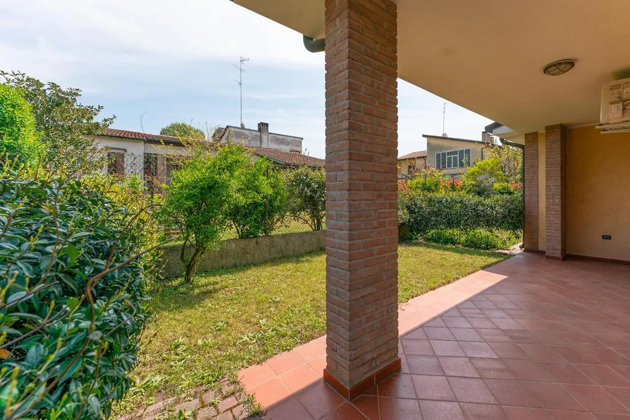 Villa Verga Abitazione Al Piano Terra Con Giardino Llido Degli Estensi Holiday home